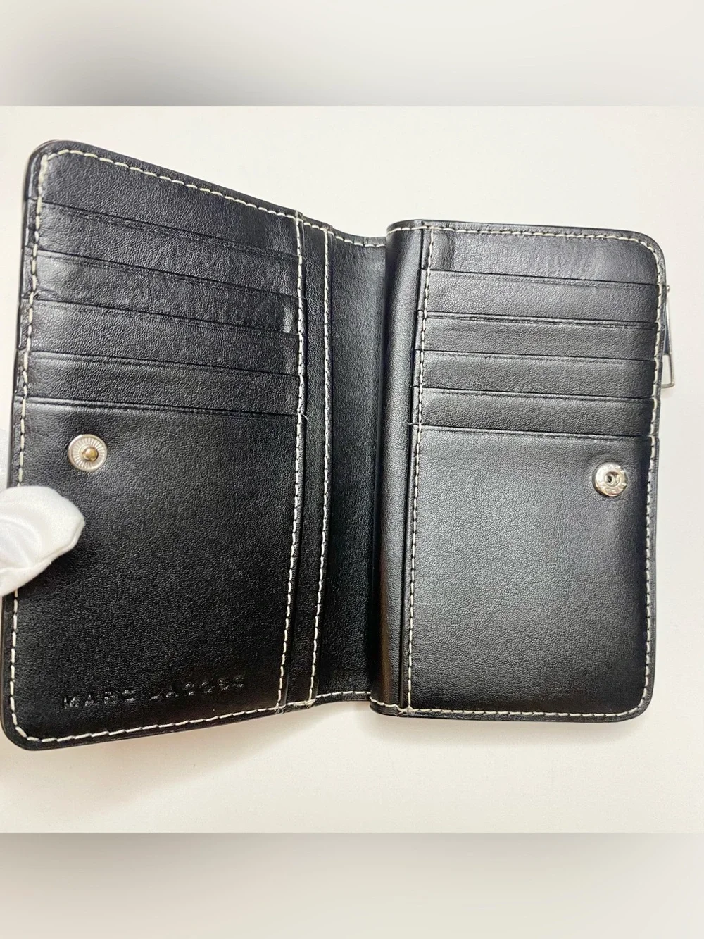 Marc Jacobs pre loved